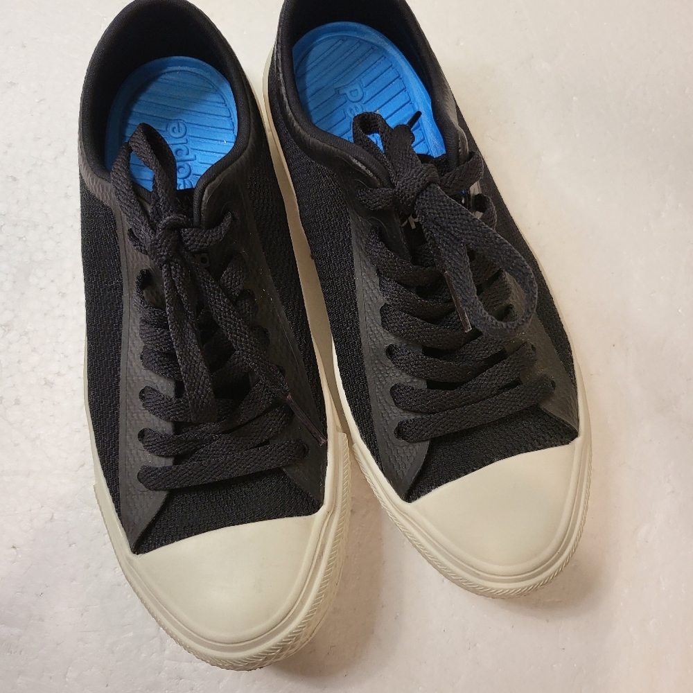 People footwear shoe unisex